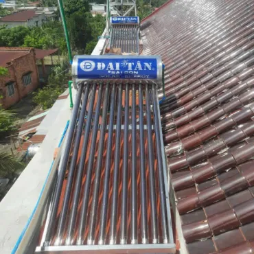 Máy năng lượng mặt trời 120 lít Đại Tân