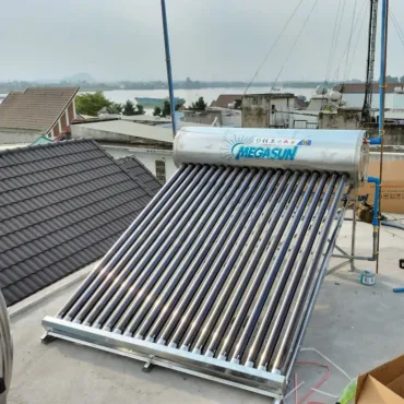 Máy nước nóng mặt trời 200 lít Megasun KSS