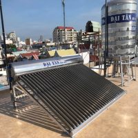 Máy năng lượng mặt trời 300 lít Đại Tân