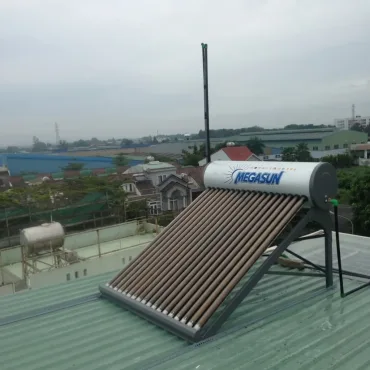 Máy nước nóng năng lượng mặt trời Megasun 180 lít KAE