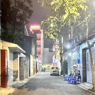 Nhà 4x10. 2 tầng. Lê Đình Cẩn. Tân Tạo. Bình Tân