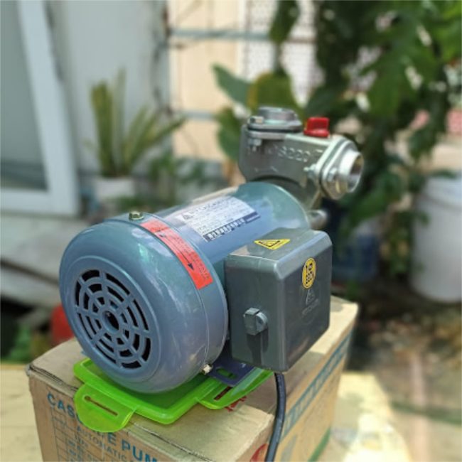 Máy bơm NTP HCS225-1.37 265 370w