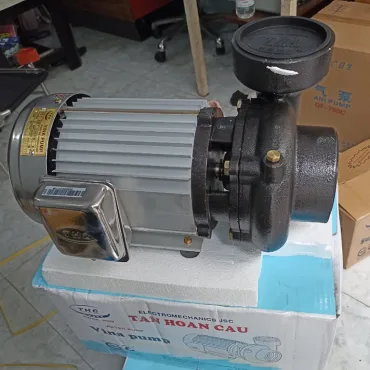 Máy bơm Tân Hoàn Cầu 3HP (114-114 VN-2200)