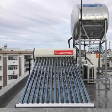 Máy năng lượng mặt trời Ariston 160L