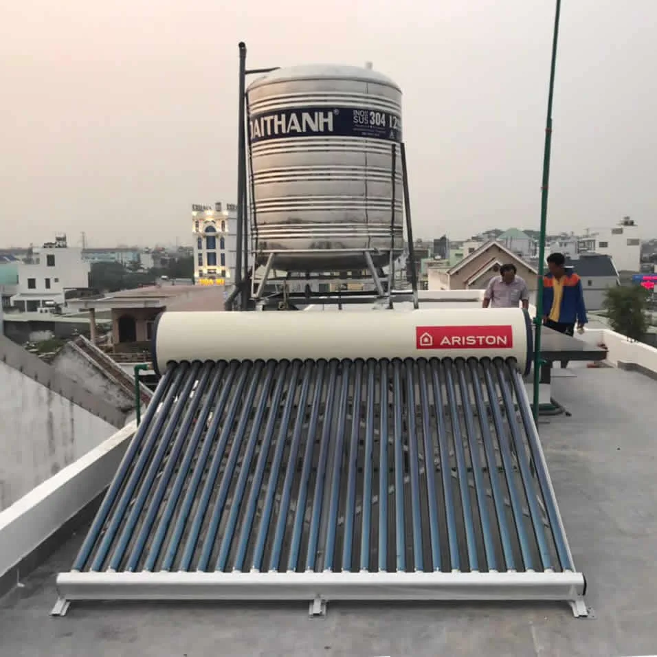 Máy nước nóng mặt trời Ariston 300 lít