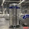 Bồn inox Đại Thành kiểu đứng cỡ lớn trên chân inox, đai xanh in chữ ĐẠI THÀNH, trong nhà xưởng (ảnh minh hoạ dòng hàng)