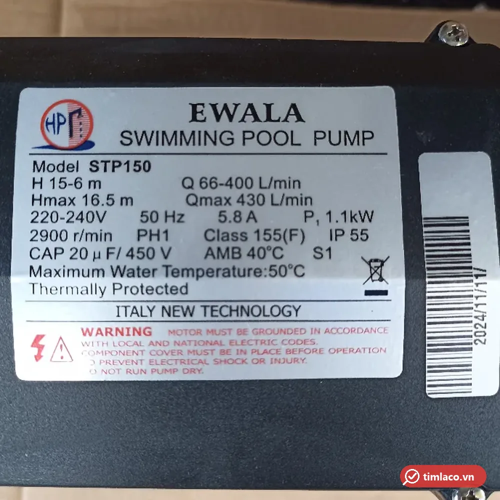Tem nhãn máy bơm hồ bơi Ewala STP150: 220–240V 50Hz, 1,1 kW, 5,8 A, Qmax 430 lít/phút, Hmax 16,5 m, IP55
