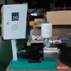 Bộ bơm tăng áp biến tần trục ngang với tủ điều khiển GRUNWL, bình tích áp và đồng hồ áp, đặt trên bệ (ảnh minh hoạ dòng hàng)
