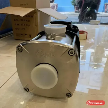 Đầu bơm inox của máy bơm đa tầng cánh APP dòng MTS-16, nắp đầu bơm dập logo APP (ảnh minh hoạ dòng hàng)