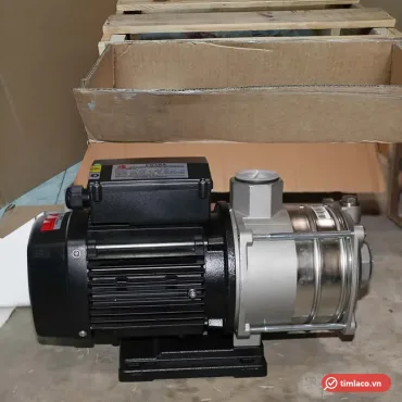 M&aacute;y bơm trục ngang đa tầng c&aacute;nh Ewala CM8-25, động cơ đen, th&acirc;n bơm inox nhiều tầng c&aacute;nh (ảnh minh hoạ d&ograve;ng h&agrave;ng)