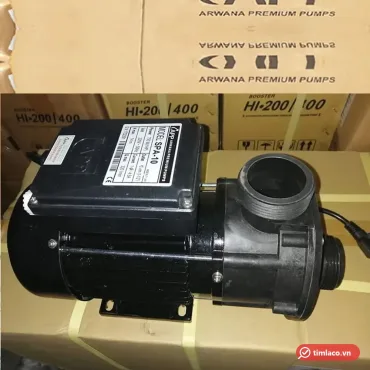 Máy bơm hồ bơi APP SPA-10 1HP 220V, đầu bơm nhựa đen, nhãn MODEL SPA-10 trên hộp điện