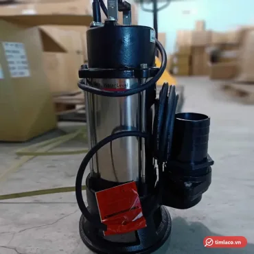 Máy bơm nước thải chìm APP dòng DSK thân inox, nắp và đế gang, đặt trong kho (ảnh minh hoạ dòng hàng)