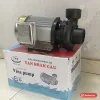 Máy bơm Tân Hoàn Cầu dòng Vina Pump đặt trên thùng hàng in chữ Tan Hoan Cau Vina pump (ảnh minh hoạ dòng hàng)
