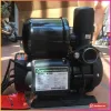 Máy bơm tăng áp APP HI-200 thân đen, bình áp phía trên, nhãn máy ghi MODEL HI-200, Made in Taiwan