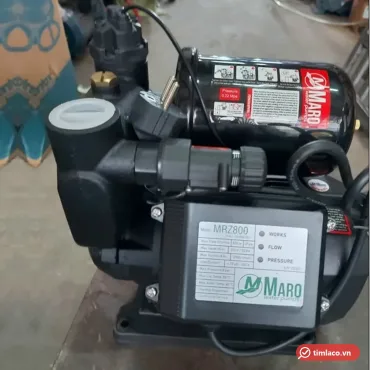Máy bơm tăng áp điện tử Maro MRZ800 800W, bình áp phía trên, hộp điều khiển ghi MRZ800
