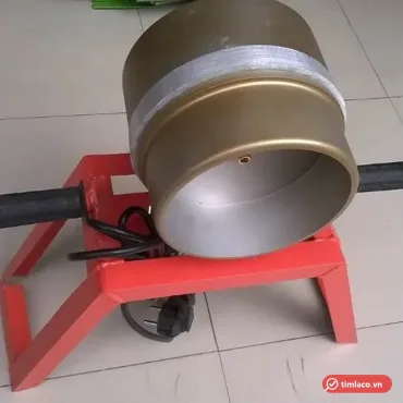 Máy hàn ống PPR bộ gia nhiệt gắn trên chân đế sơn đỏ, hai tay cầm cao su (ảnh minh hoạ dòng hàng)