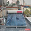 Máy nước nóng năng lượng mặt trời Ariston 20 ống chân không lắp trên sân thượng (ảnh minh hoạ dòng hàng)