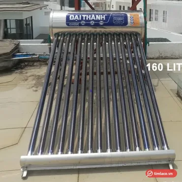 Máy nước nóng năng lượng mặt trời Đại Thành Classic 160 lít 15 ống đặt trên sân thượng, nhãn Đại Thành Classic trên bình