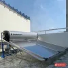 Máy nước nóng năng lượng mặt trời Solahart 302L hai tấm thu phẳng lắp trên sân thượng