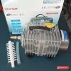 Máy thổi oxy Resun ACO-012A thân nhôm kèm bộ chia khí và ống dẫn, phía sau là hộp Resun in mã ACO-012A