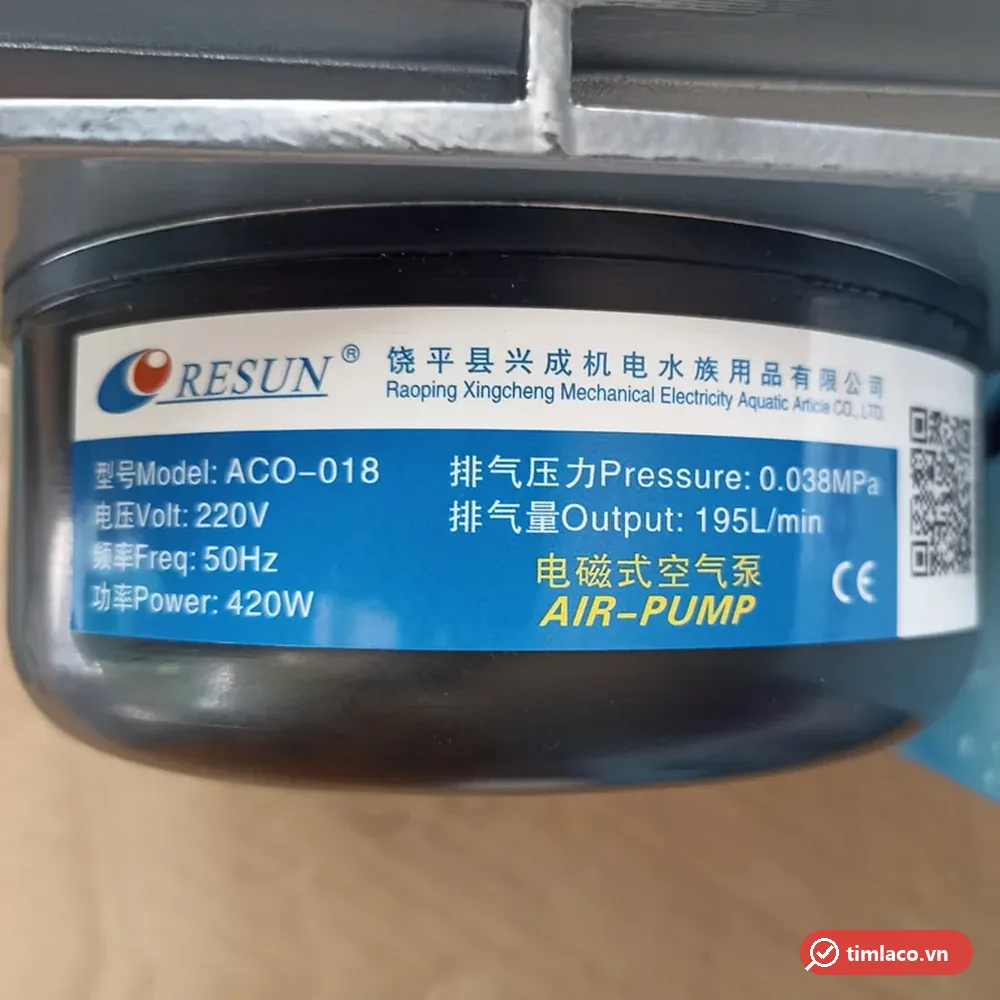 Tem nhãn hãng trên máy thổi oxy Resun ACO-018 ghi 420W, 0.038MPa, 195L/min