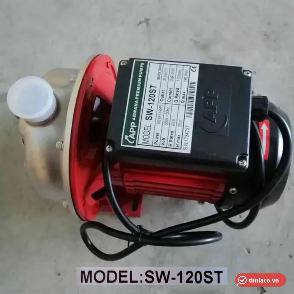 Hộp điện và tem nhãn APP ghi MODEL SW-120ST trên thân máy bơm
